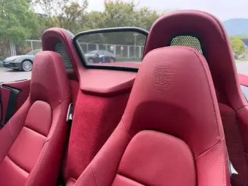 2023 Porsche 718 Spyder с пробегом 15 500 км