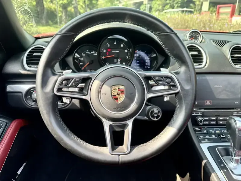 2022 Porsche 718 Spyder с пробегом 32 000 км