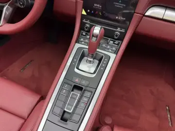 2023 Porsche 718 Spyder с пробегом 5 800 км