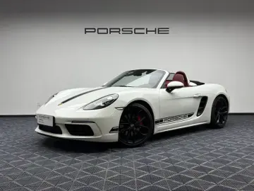 2023 Porsche 718 Spyder с пробегом 2 600 км