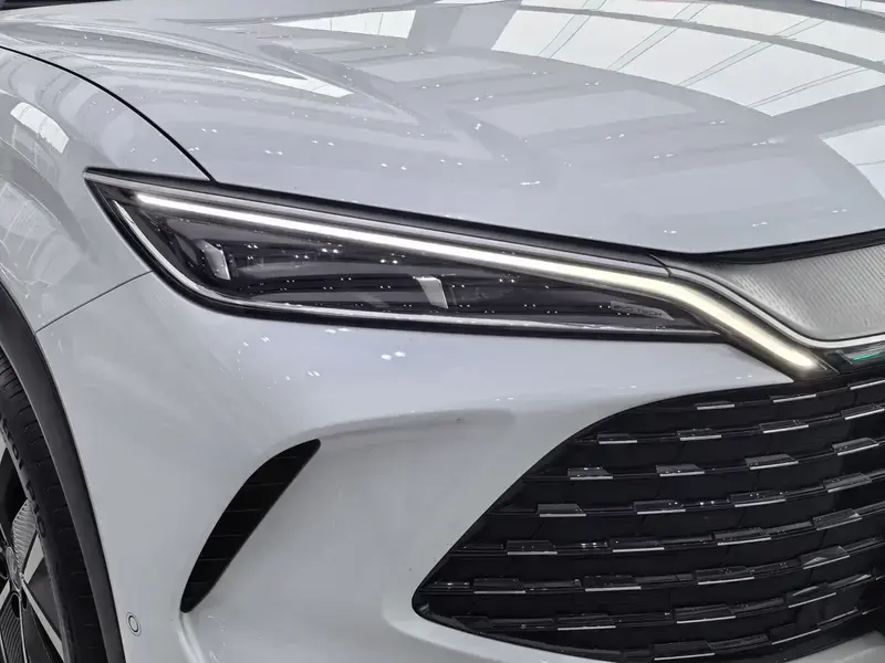 2025 BYD Song L с пробегом 6 900 км