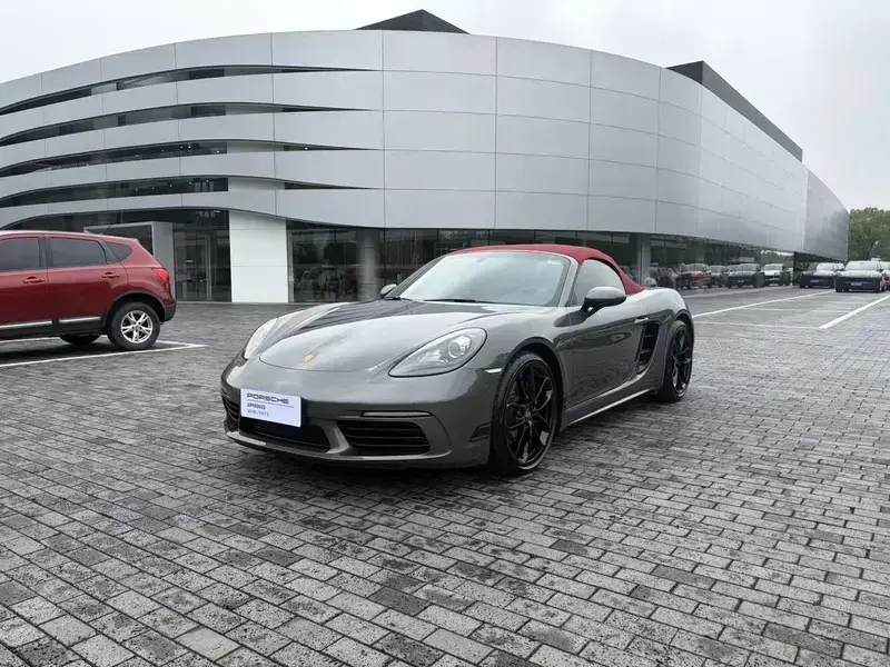 2023 Porsche 718 Spyder с пробегом 9 000 км