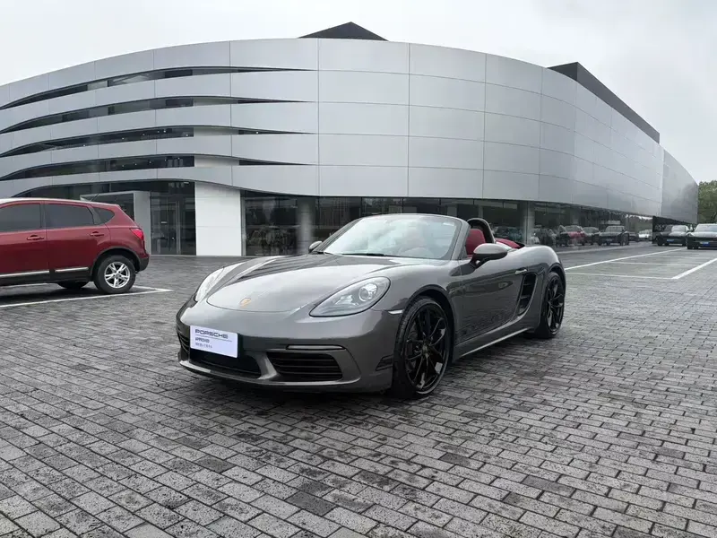 2023 Porsche 718 Spyder с пробегом 9 000 км