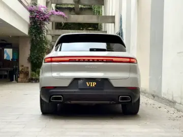 2024 Porsche Cayenne с пробегом 49 000 км