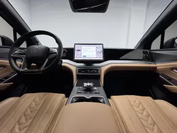 2024 BYD Song L с пробегом 41 400 км