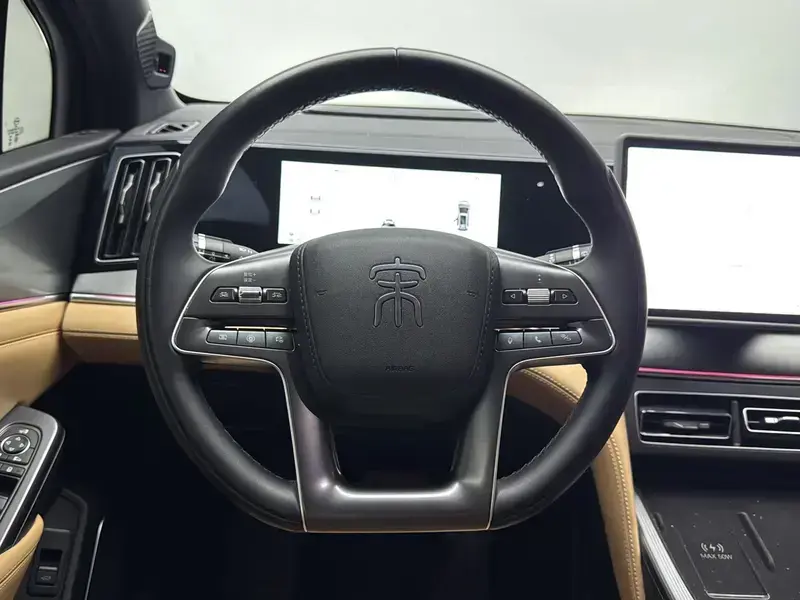 2024 BYD Song L с пробегом 41 400 км