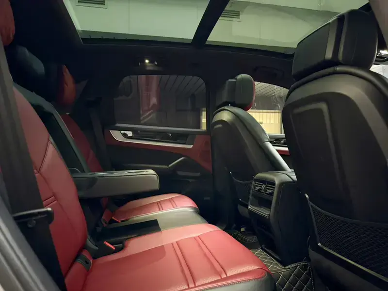 2024 Porsche Cayenne с пробегом 49 000 км