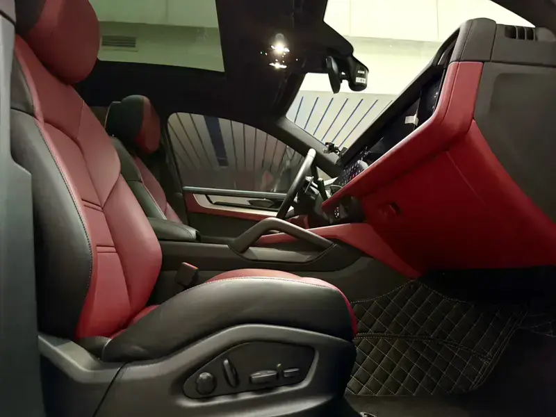 2024 Porsche Cayenne с пробегом 49 000 км