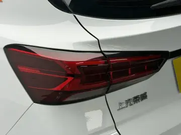 2021 Roewe RX3 с пробегом 52 500 км