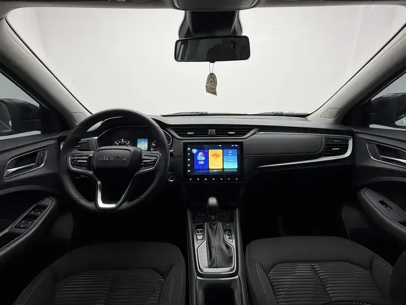 2021 Roewe RX3 с пробегом 52 500 км
