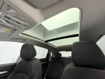 2021 Roewe RX3 с пробегом 52 500 км