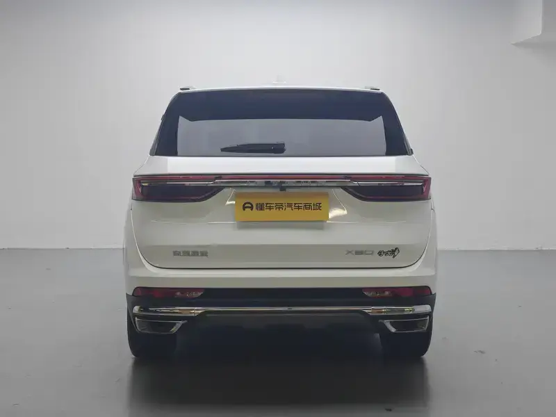 2022 JETOUR X90 с пробегом 38 800 км