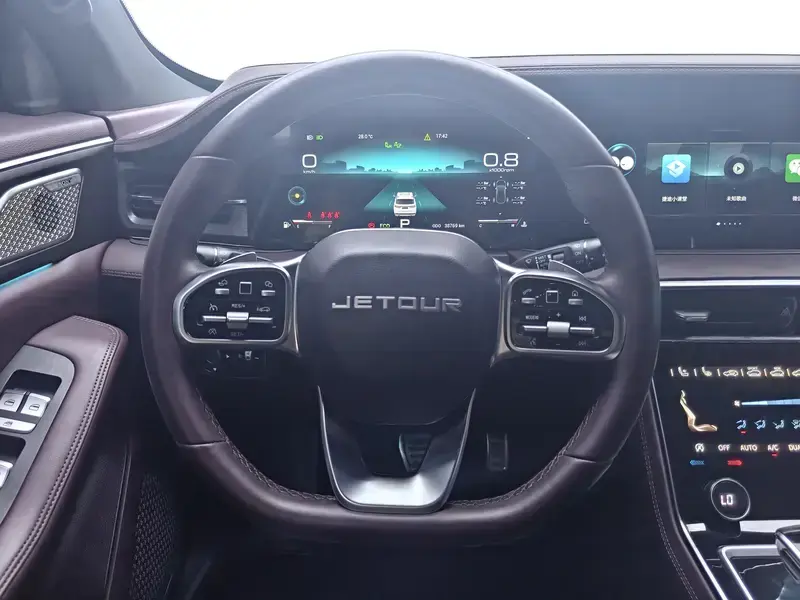 2022 JETOUR X90 с пробегом 38 800 км