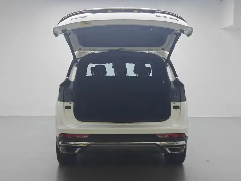 2022 JETOUR X90 с пробегом 38 800 км