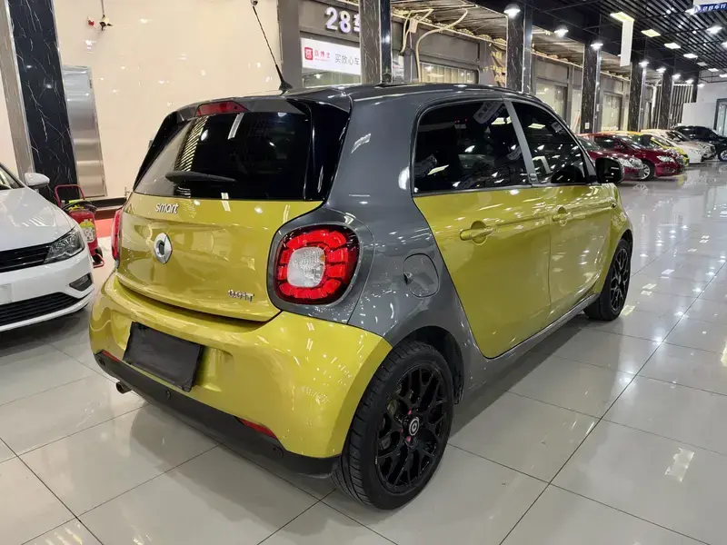2016 Smart Forfour с пробегом 63 000 км