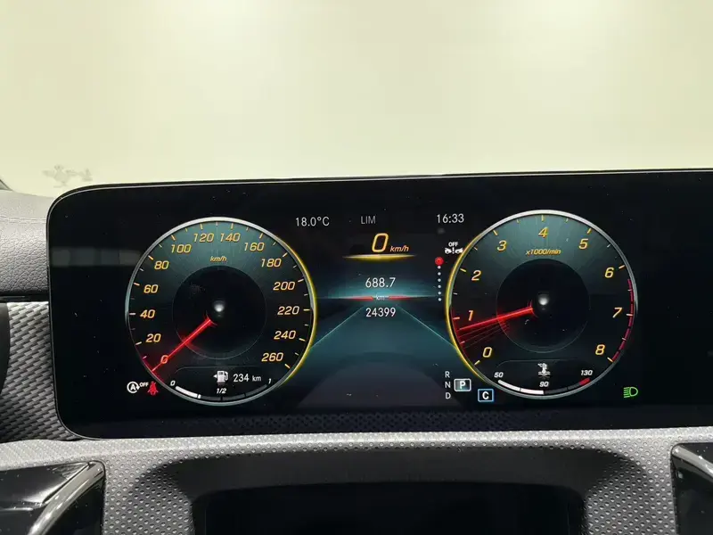 2022 Mercedes-Benz A-Класс с пробегом 24 000 км