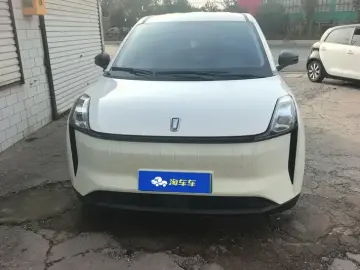 2022 FAW Bestune NAT с пробегом 20 000 км