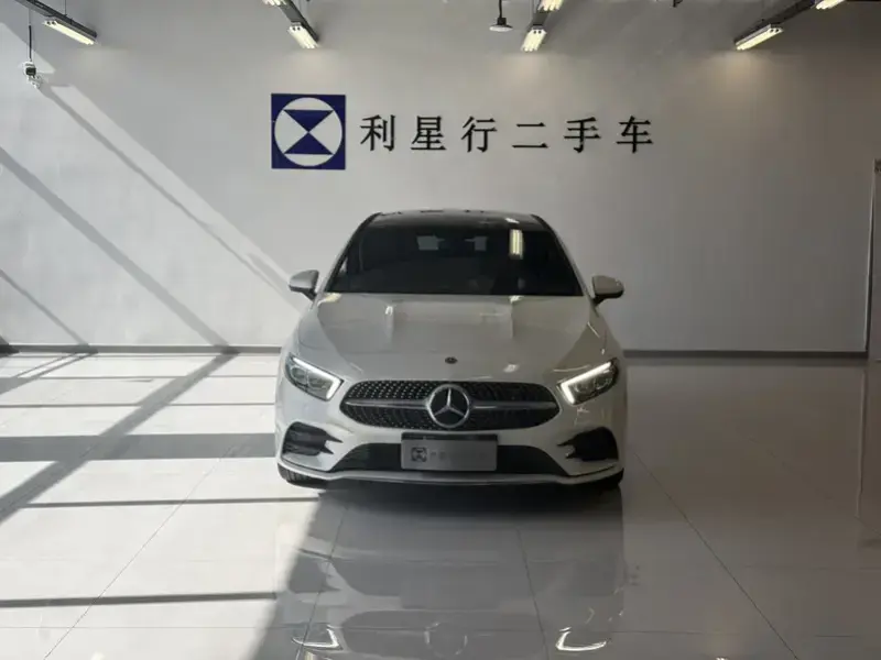 2020 Mercedes-Benz A-Класс с пробегом 41 000 км