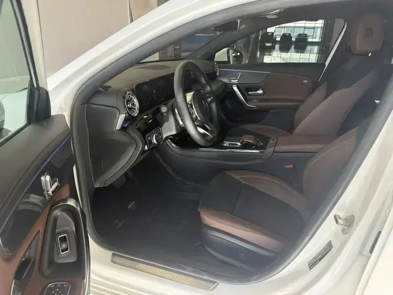 2020 Mercedes-Benz A-Класс с пробегом 41 000 км