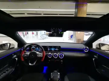 2020 Mercedes-Benz A-Класс с пробегом 31 000 км