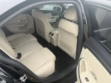 2019 Mercedes-Benz A-Класс с пробегом 93 000 км