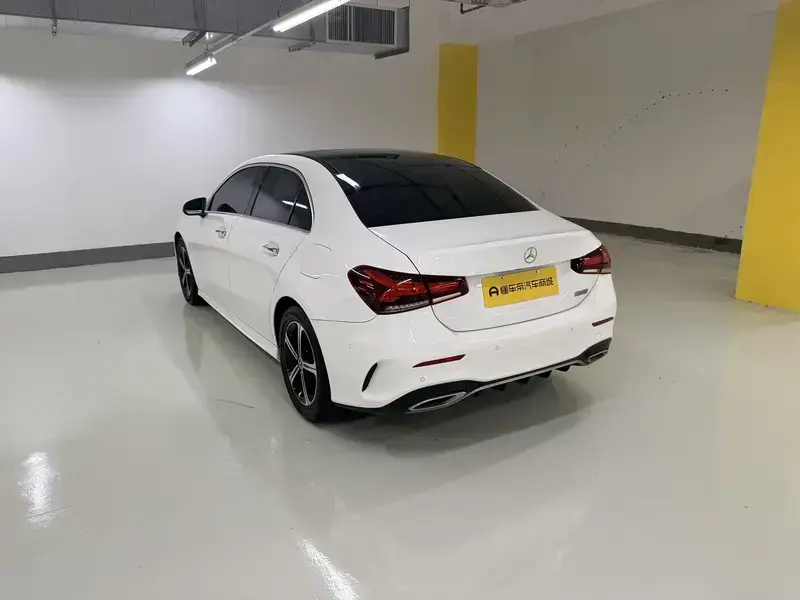 2022 Mercedes-Benz A-Класс с пробегом 129 000 км