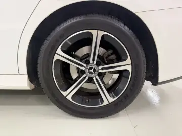 2022 Mercedes-Benz A-Класс с пробегом 129 000 км