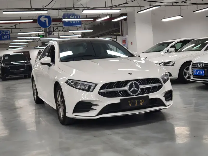2020 Mercedes-Benz A-Класс с пробегом 101 000 км