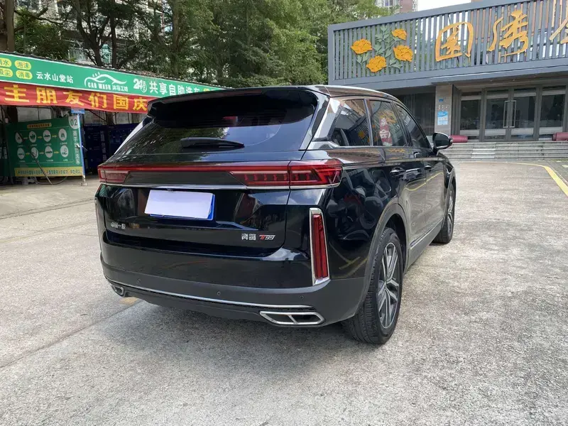 2020 FAW Bestune T99 с пробегом 68 000 км