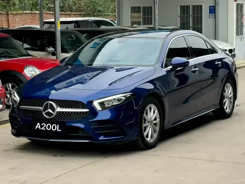 2022 Mercedes-Benz A-Класс с пробегом 22 000 км