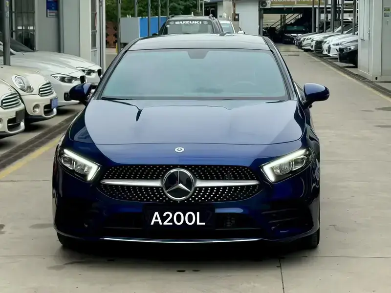 2022 Mercedes-Benz A-Класс с пробегом 22 000 км