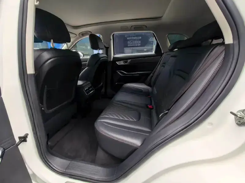 2019 FAW Bestune T99 с пробегом 50 000 км