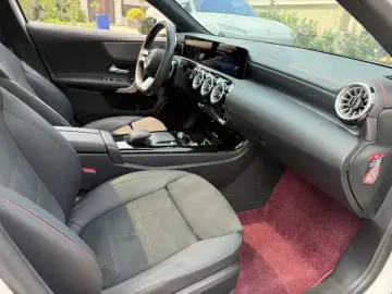 2024 Mercedes-Benz A-Класс с пробегом 16 000 км