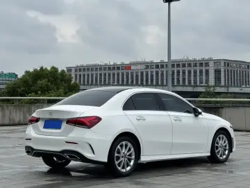 2021 Mercedes-Benz A-Класс с пробегом 67 000 км