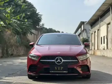 2022 Mercedes-Benz A-Класс с пробегом 48 000 км