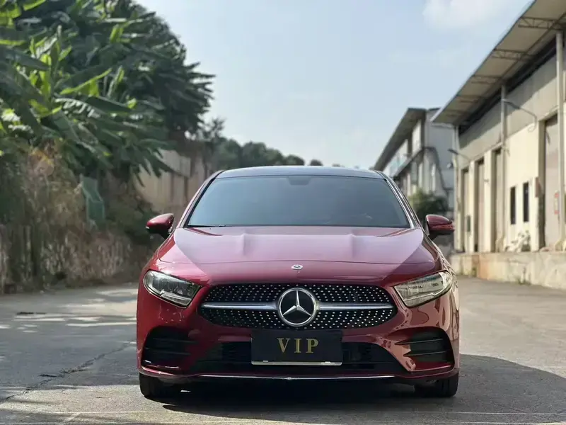 2022 Mercedes-Benz A-Класс с пробегом 48 000 км