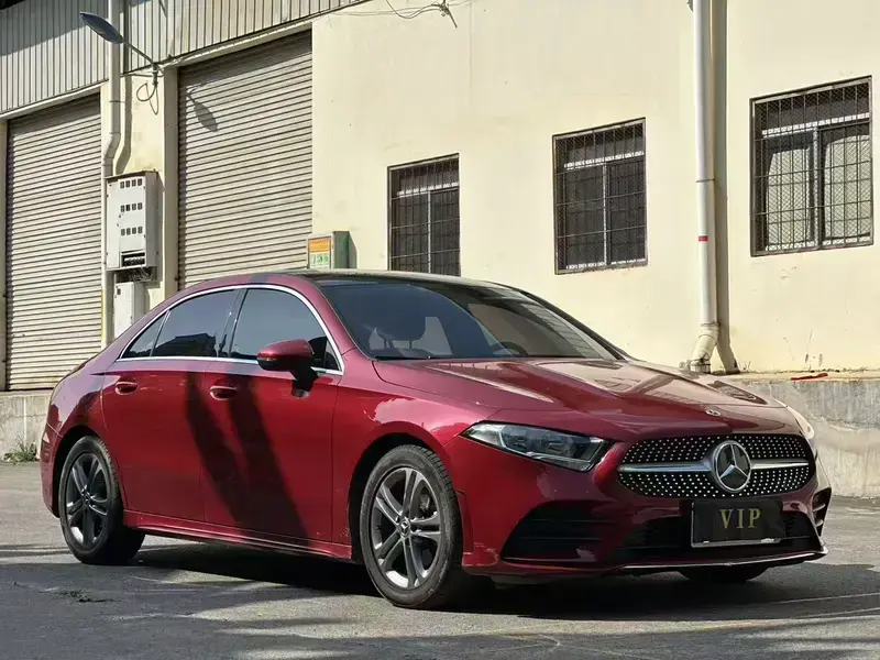 2022 Mercedes-Benz A-Класс с пробегом 48 000 км