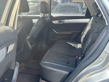 2019 FAW Bestune T99 с пробегом 40 000 км