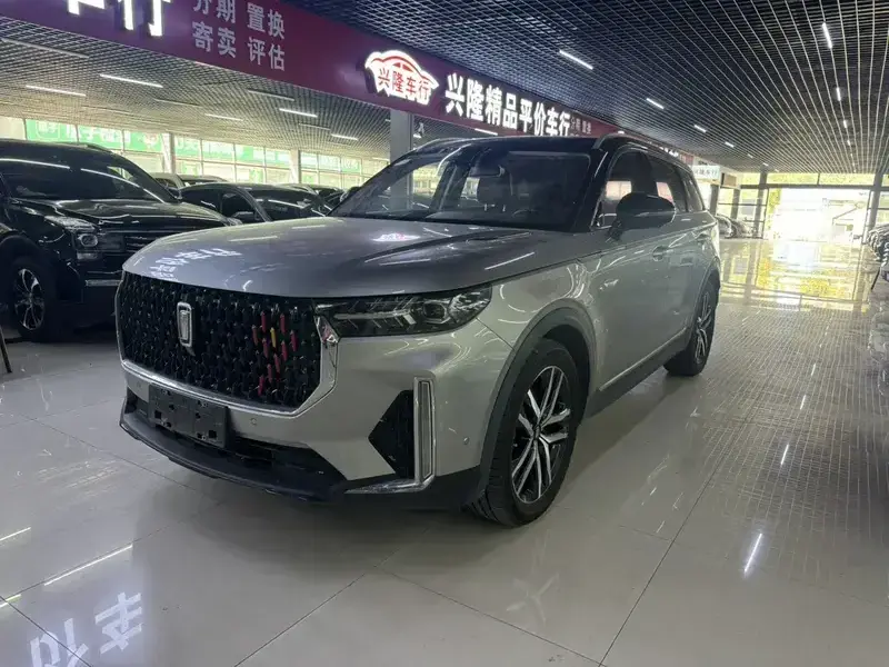 2020 FAW Bestune T99 с пробегом 50 000 км