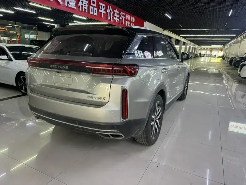 2020 FAW Bestune T99 с пробегом 50 000 км