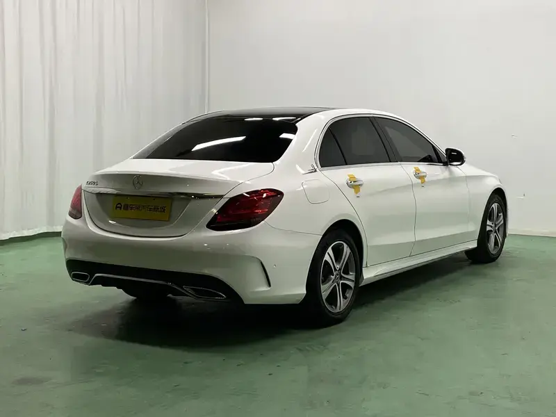 2020 Mercedes-Benz C-Класс с пробегом 112 300 км