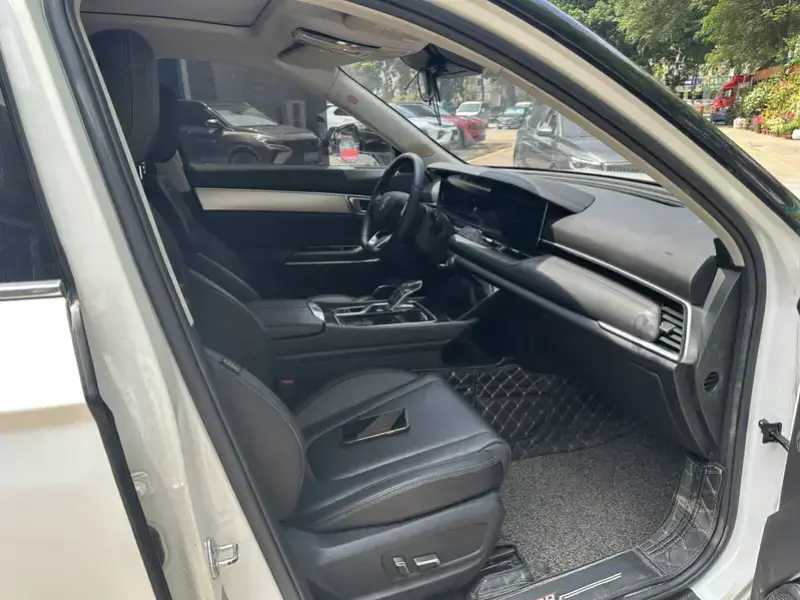 2019 FAW Bestune T99 с пробегом 51 500 км