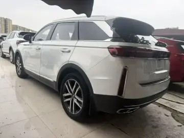 2020 FAW Bestune T99 с пробегом 55 000 км