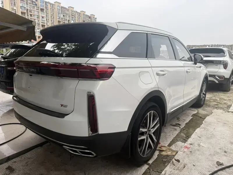2020 FAW Bestune T99 с пробегом 55 000 км