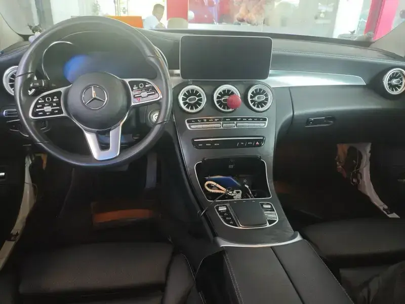 2019 Mercedes-Benz C-Класс с пробегом 74 000 км