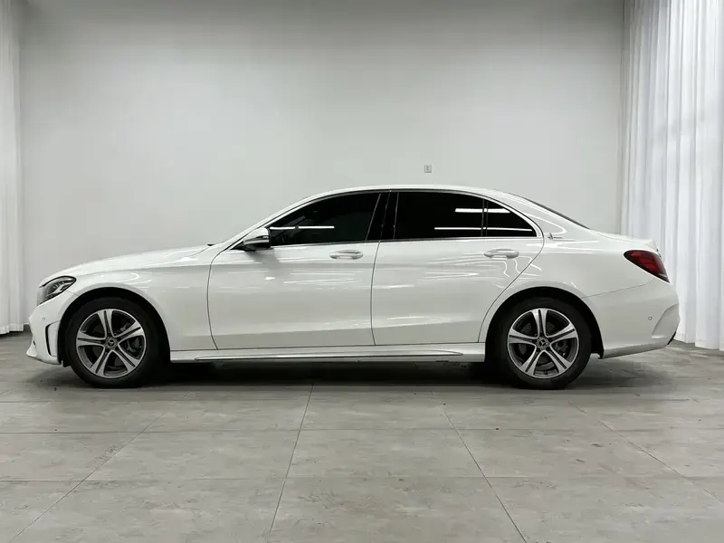 2021 Mercedes-Benz C-Класс с пробегом 58 400 км