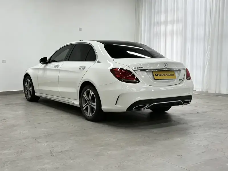 2021 Mercedes-Benz C-Класс с пробегом 58 400 км