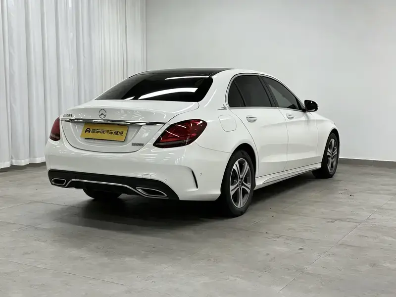 2021 Mercedes-Benz C-Класс с пробегом 58 400 км