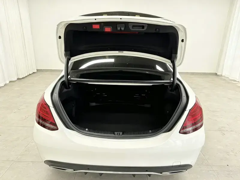 2021 Mercedes-Benz C-Класс с пробегом 58 400 км