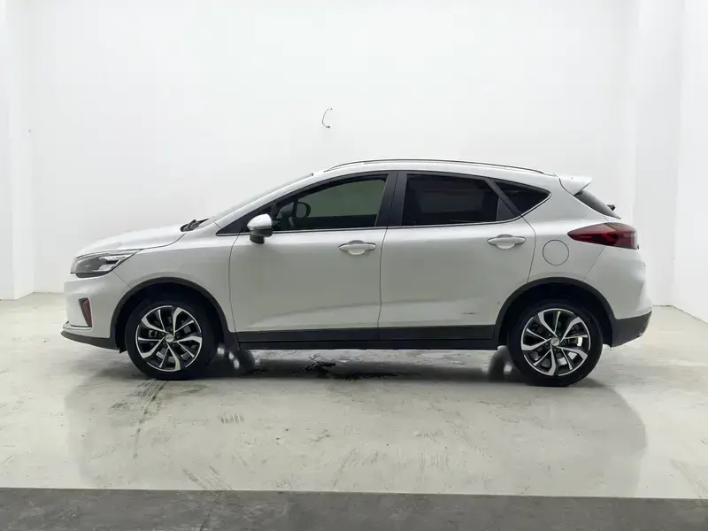 2020 Geely Emgrand с пробегом 38 100 км
